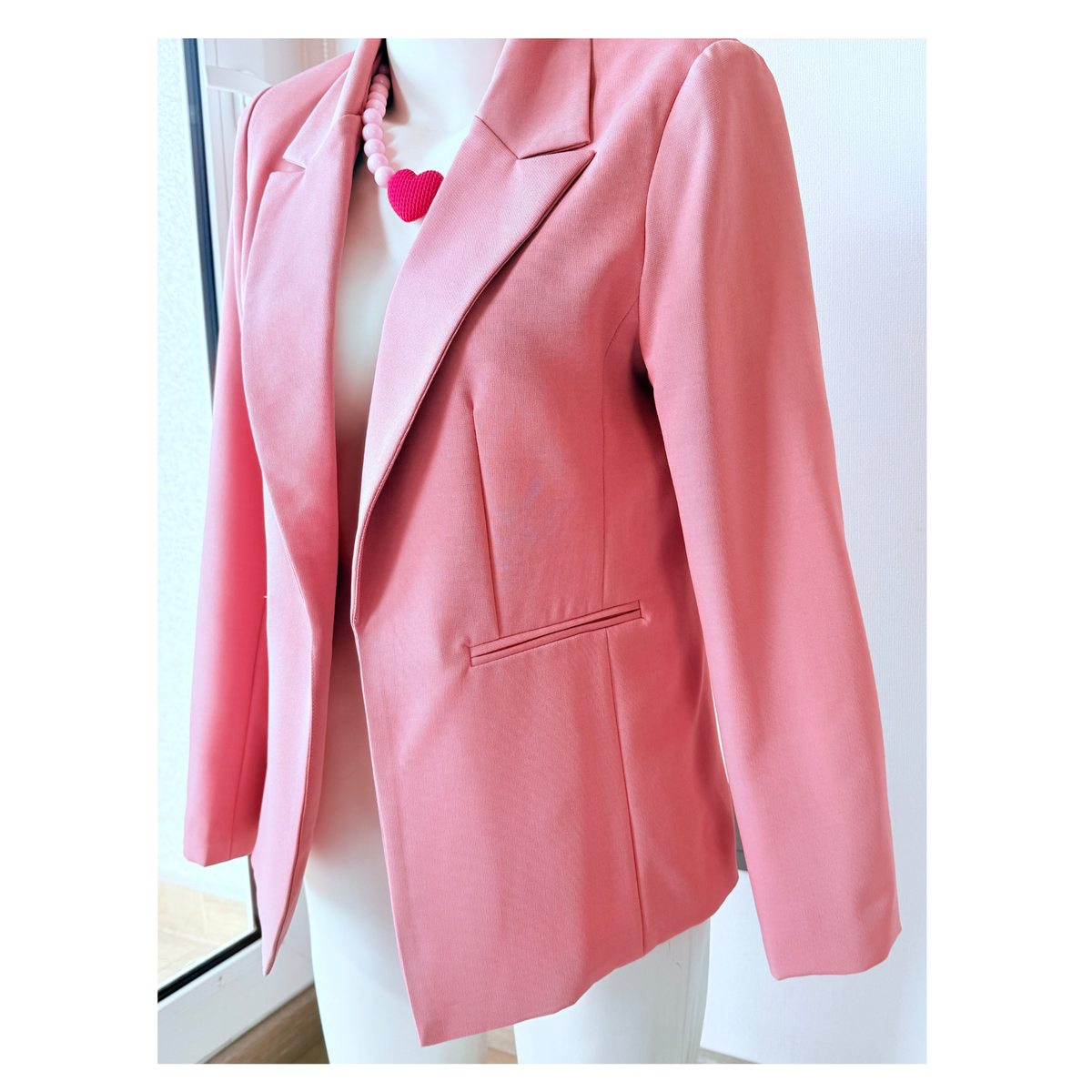 Blazer entallado rosado