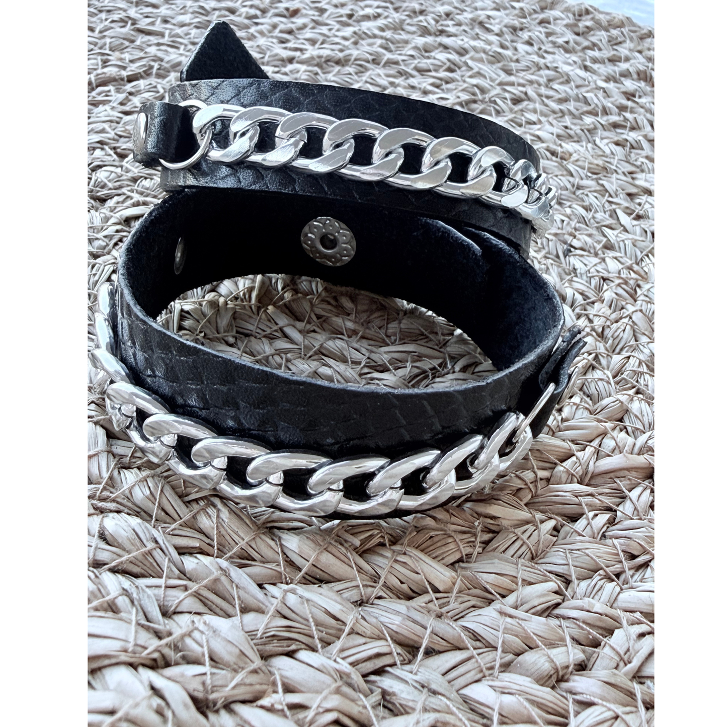 Pulsera de Cuero con Cadena Gracia I Vana